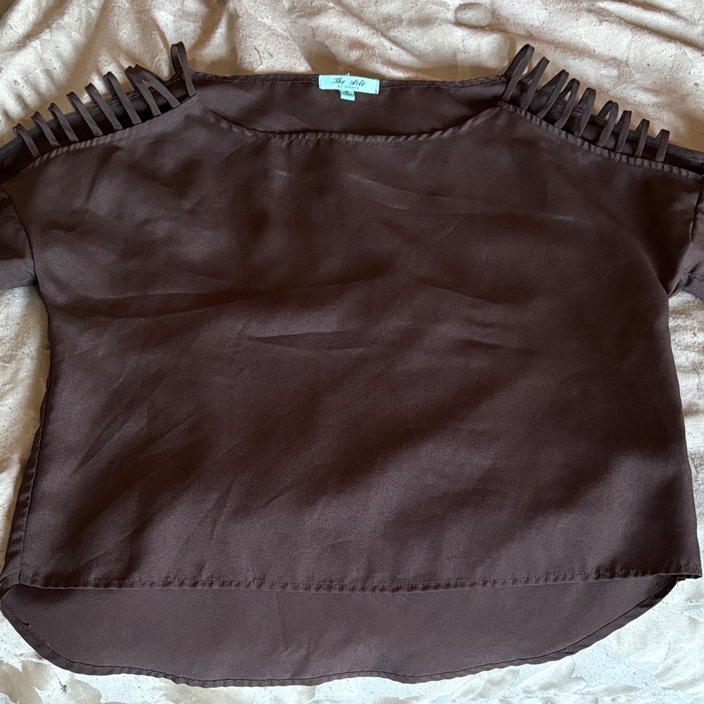 Zenana Outfitters Dark Brown Blouse